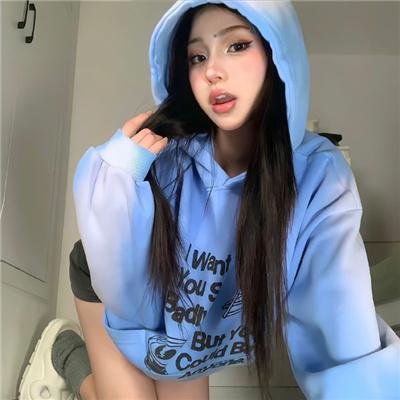 带剑的小孩